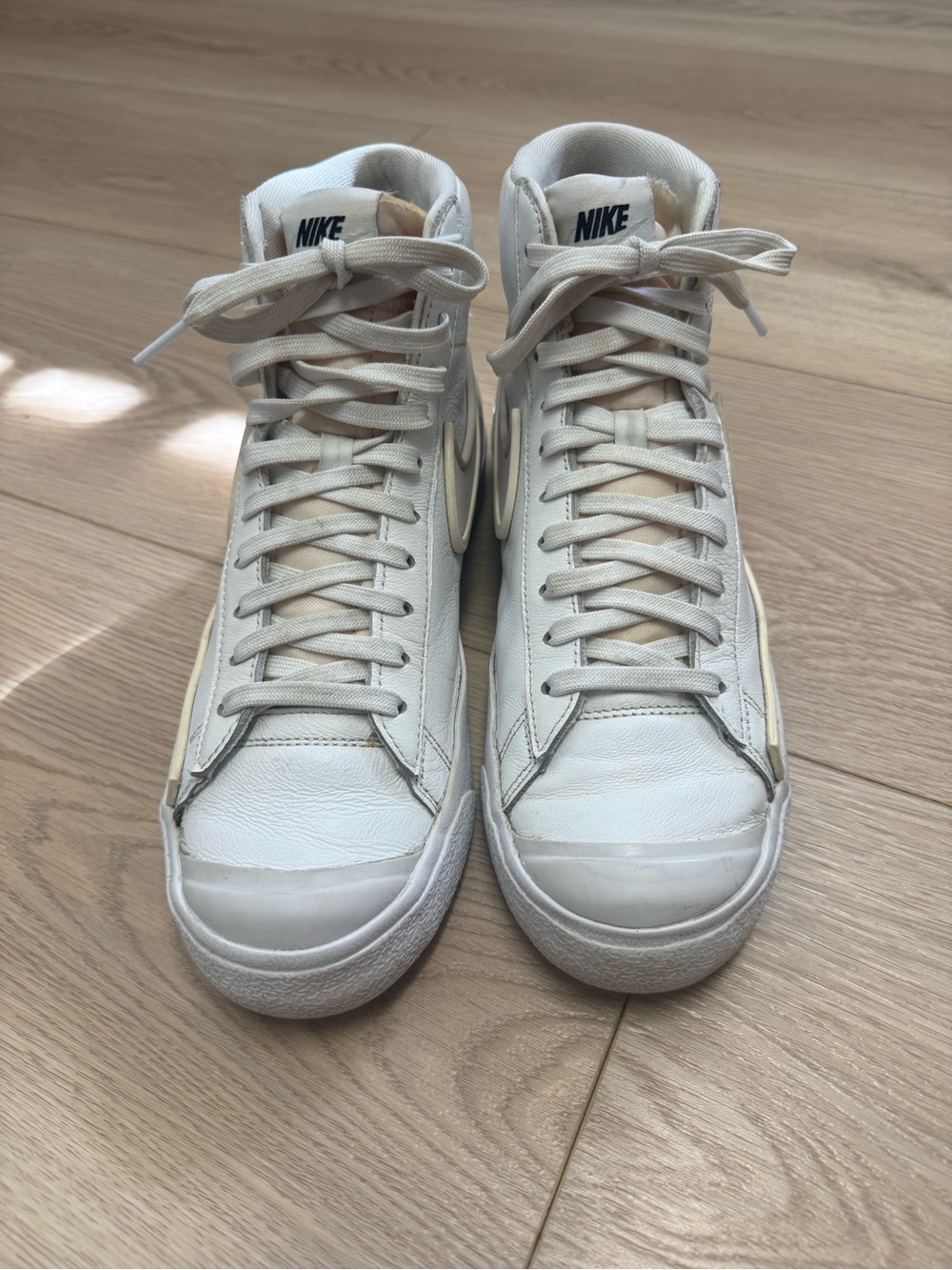 Nike Blazer Mid '77 Infinite sneakers in the "Summit White" Women’s Size 9.5 - Picture 4 of 11